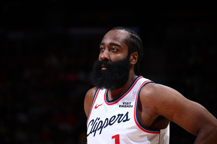 开云体育官网-快船想交易博格丹补强，乔丹米勒是否应该给转正合同？|詹姆斯·哈登|公牛|客场|洛杉矶快船队|迈克尔·乔丹_新浪体育_新浪新闻