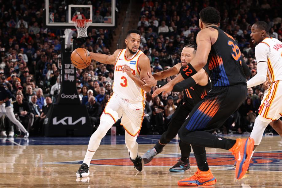 [图]麦科勒姆32分 老鹰末节逆转1分险胜尼克斯